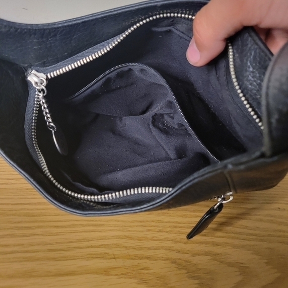 The Sak Women's Black Casual Leather Handbag - Excellent Condition - Picture 7 of 11